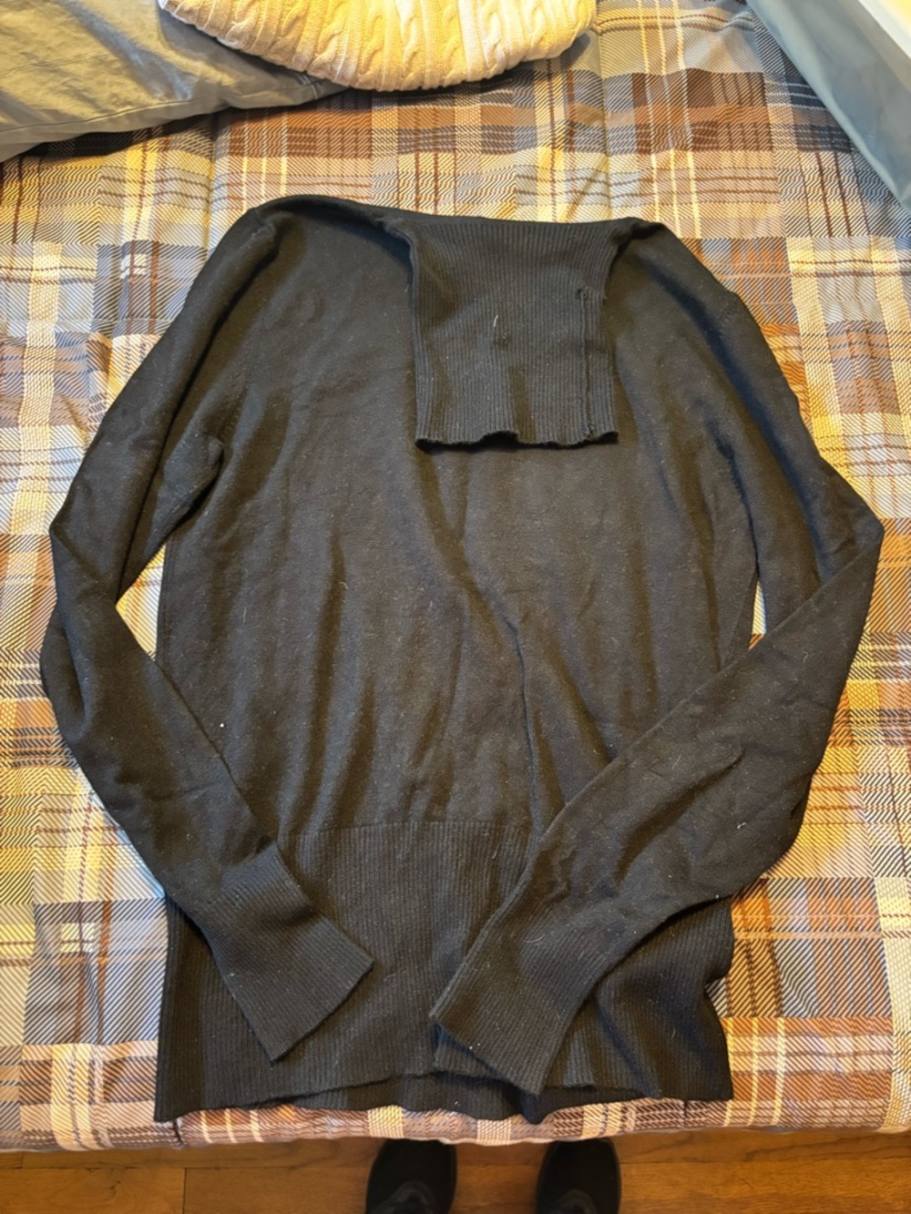 Apt. 9 Black Ribbed C turtleneck Sweater